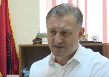 Vihet në pranga ish-kreu i kadastrës në Gjirokastër