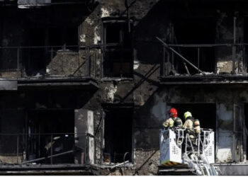 Zjarri shkrumboi gjithçka, gjenden edhe 10 viktima në Valencia