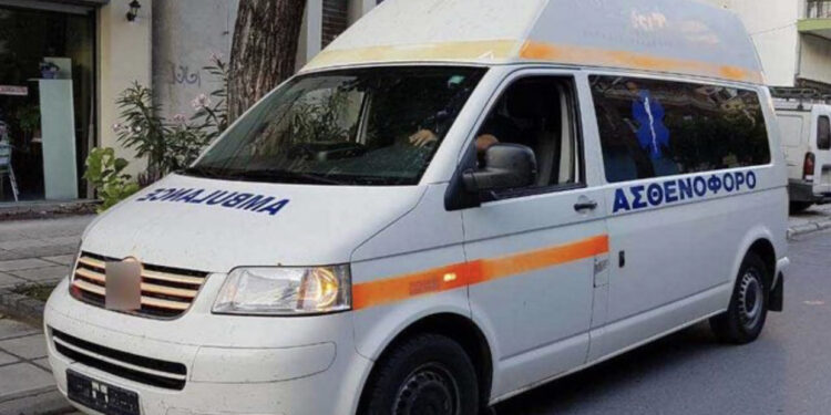 E rëndë në Greqi, babë e bijë vdesin nga një infeksion respirator