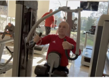 Meta e nis të dielën nga palestra: Ju uroj të gjithëve një të diel aktive!”