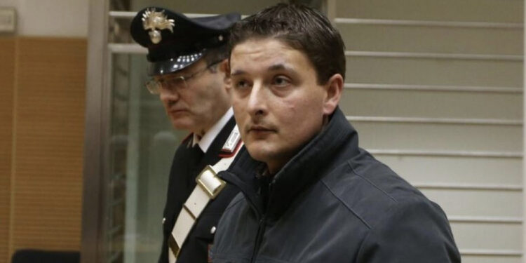 Vrau shqiptarin gjatë një grabitje, italiani lë qelinë e punësohet në biznesin e familjes së tij