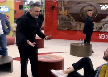 “Pse të djeg, i ke mashtruar të gjithë”/ Debat i fortë mes Julit, Romeos dhe Gazit, opinionisti: Janë si Luizi dhe Maestro junior
