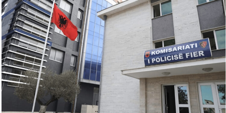 Ndodh në FIER/ Marrëdhënie s*ksuale me 28-vjeçaren me sëmundje mendore, 2 në pranga!