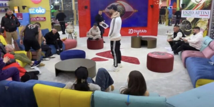 Plas “bomba” në Big Brother, penalizimi i radhës bën vipat të flasin me veten