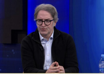 Alizoti: Turp që Basha thotë jam PD, Berisha lider i padiskutueshëm, vulën e ka një grup që s’ekziston