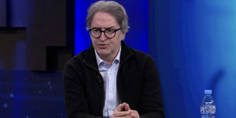 Alizoti: Turp që Basha thotë jam PD, Berisha lider i padiskutueshëm, vulën e ka një grup që s’ekziston