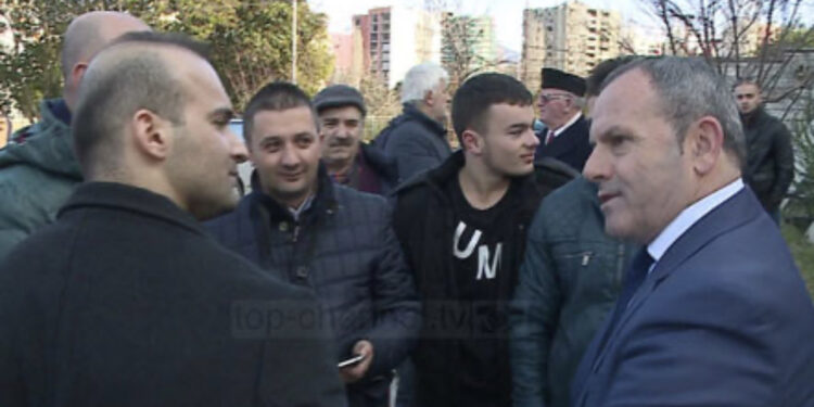 Qerimaj akuza të forta Gjozës: Shporru hajdut, po fsheh skandalin, jep dorëheqjen