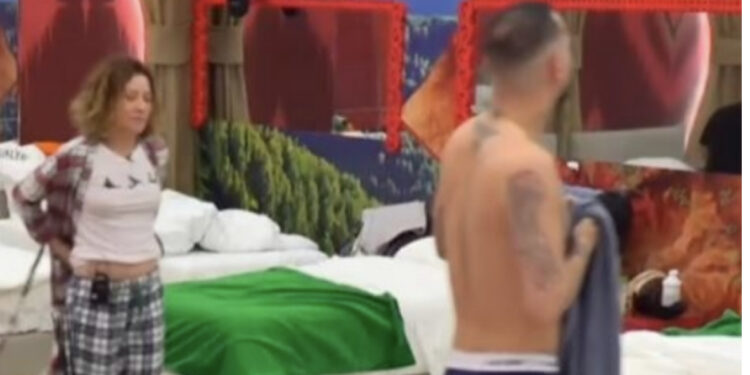 VIDEO/ Graciano kërcen me të brendshme para Eglës, shpërthen aktorja: Ik ore…