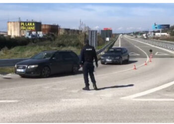 FSHN dhe policia po kryejnë kontrolle të rrepta në hyrje të Vlorës