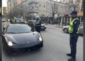 “Çmenden” shoferët në Tiranë, mbi 11 mijë gjoba brenda javës