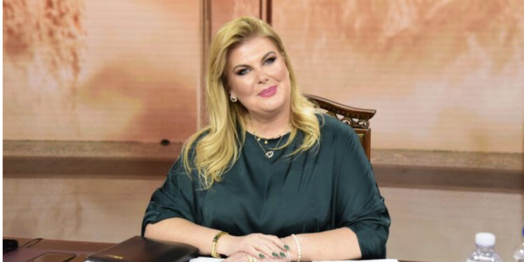 Eni Çobani flet me kode: Kam të njëjtën dashuri edhe për ata që më kërcënojnë