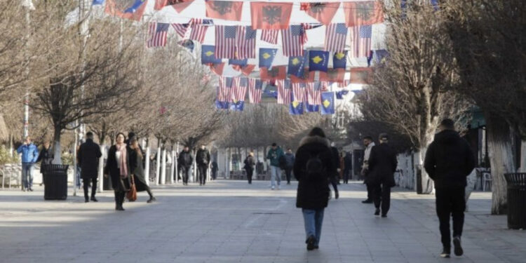 Kosova bëhet gati për 16-vjetorin