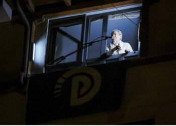 Sali Berisha fton shqiptarët në protestën e 20 Shkurtit kundër ‘shkatërrimit të Shqipërisë’