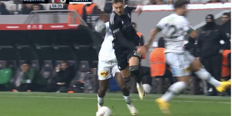 VIDEO/ Lëvizje magjike me topin, Besiktas i thur elozhe Ernest Muçit pas ndeshjes: Maestro