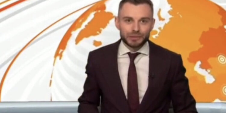 “Ky është transmetimi im i fundit në televizion”, gazetari lë punën dhe i bashkohet ushtrisë së Ukrainës