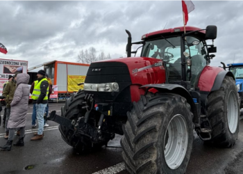 Fermerët polakë paralajmërojnë bllokimin e një pikëkalimi kyç me Gjermaninë