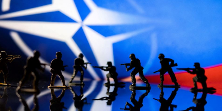 A është NATO gati për luftë me Rusinë?