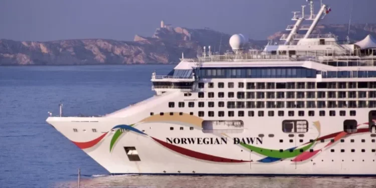 Shpërthen kolera, ishulli i famshëm bllokon ankorimin e kroçerës