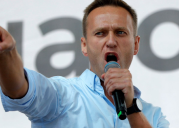 Vdekja e liderit të opozitës ruse, flet e ëma: Nuk dua ngushëllime, ai ishte i shëndetshëm kur e takova