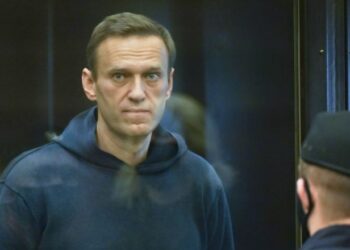 Disa ditë pas vdekjes, nëna e Navalny-t sheh trupin e pajetë të të birit