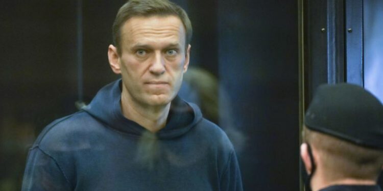 Disa ditë pas vdekjes, nëna e Navalny-t sheh trupin e pajetë të të birit