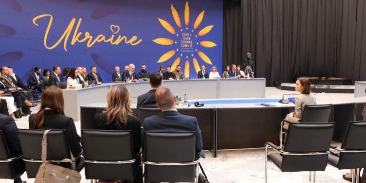 Shmanget emri Kosovë, s’ka sanksione për Rusinë: Zbardhet deklarata e përbashkët e liderëve të Europës Juglindore