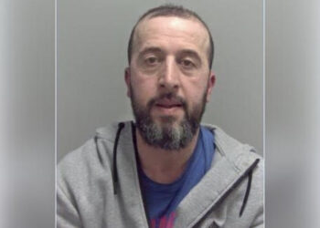 Shoferi shqiptar i “Amazon” dënohet pasi dërgonte 160,000 paund drogë të fshehur në…