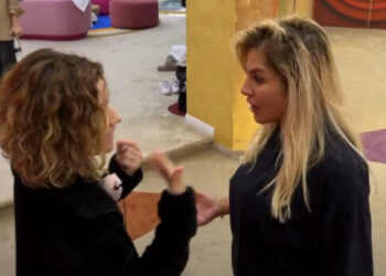 “Është 10 vjet më i vogël se ty, ça po bën me atë?”/ Debat i ashpër mes Eglës dhe Ilnisës: Nuk u futem familjeve në mes