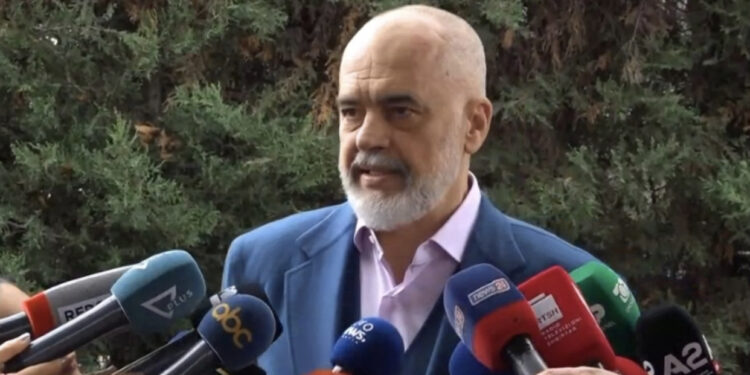 Rama mbledh socialistët të shtunën në Durrës