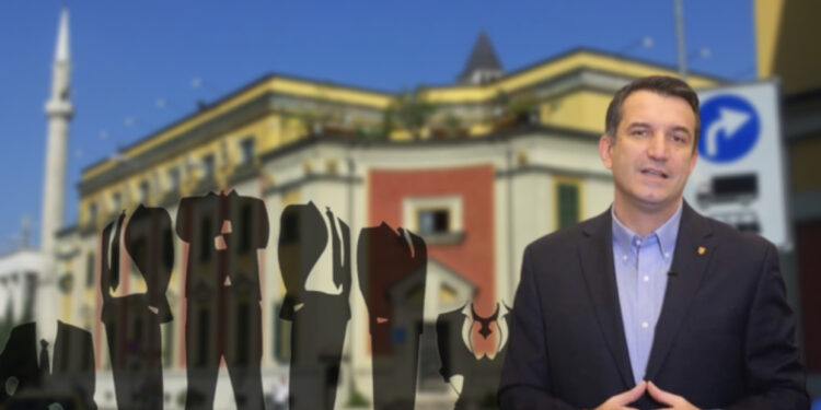 A hengrën drejtorët “fiq” pas shpinës së Lali Erit?