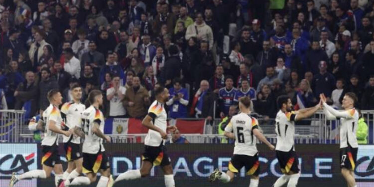 VIDEO/ Gjermania ‘pushton’ Lyon-in, Franca thyhet në 7 sekonda