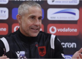 A mund të luajnë në një formacion Broja dhe Manaj? Përgjigjet Sylvinho