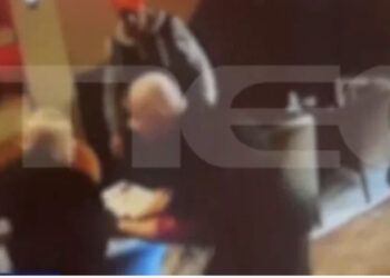 Publikohet videoja e plagosjes së kuzhinierit shqiptar me thikë në Selanik: Grekut nuk i pëlqeu ushqimi