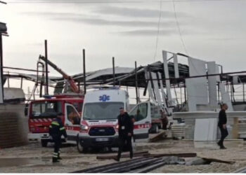 Detaje/ Shpërthimi ku ndërroi jetë 1 person në Lushnjë u dëgjua deri në Peqin