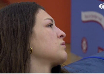 U përplas fizikisht me Sarën, Françeska rrëfen mes lotësh traumat: Më kanë mbyllur në banjo…