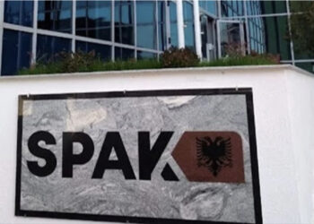 SPAK ‘zbarkon’ në Bashkinë e Tiranës, ja kush janë drejtorët që ranë në pranga