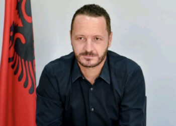 Vjen njoftimi zyrtar i SPAK-ut: Për çfarë e arrestuam kreun e ARRSH-së dhe dy biznesmenët