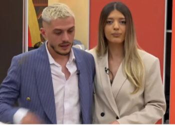 Largimi i Bardhit nga shtëpia e Big Brother VIP dhe deklarata e fortë e Sarës, motra e artistit “thyen” heshtjen: Jam tmerrësisht…