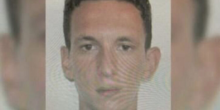 Emri/ Tentoi të vriste Renis Fejzollin në Athinë, arrestohet i riu shqiptar