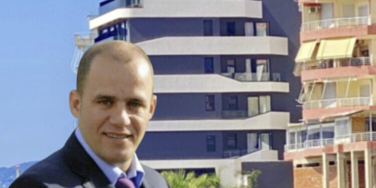 Burg pa afat drejtorit që bëri hotelin 7 kate pa leje buzë detit