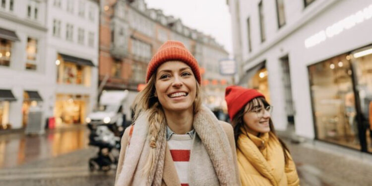 Pse Finlanda renditet si vendi më i lumtur në botë për të shtatin vit