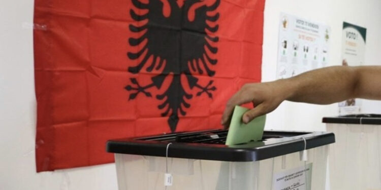 Zbardhet drafti i PS/ Emigrantët të votojnë me postë