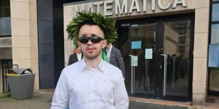 Kledian Leka, histori suksesi në Itali/ I verbri i parë që diplomohet në Fakultetin e Shkencave Kompjuterike