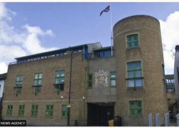 EMRI/ Hajduti shqiptar në Angli tenton të arratiset jashtë vendit, kapet në aeroportin e Luton