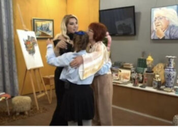 Surprizë emocionuese për Ilnisën, banorja takohet me të ëmën dhe vajzën