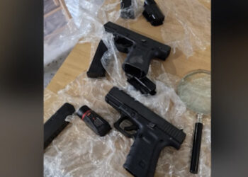 Armë, municione dhe lëndë shpërthyese në Fier, burgosen 3 persona