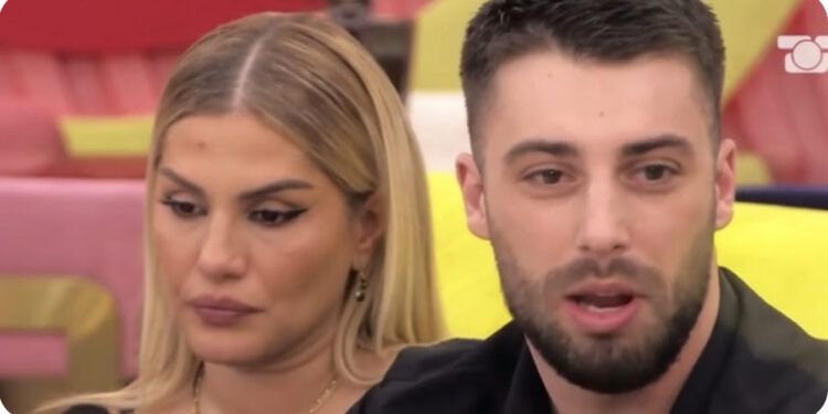 VIDEO/ Njerëzit të bindur se Meritoni dhe Ilnisa kanë bërë s*ks”! Në studio nuk përmbahen nga të qeshurat me momentin intim