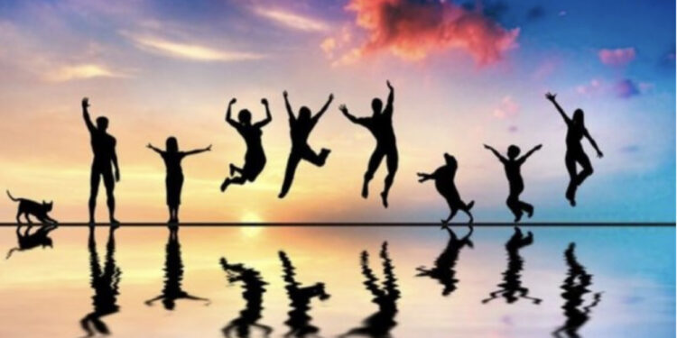 RAPORTI/ Ja vendet më të lumtura në botë, Shqipëria shihet me teleskop