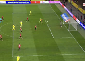 LIVE/ Vendosje e gabuar e Enea Mihajt, Suedia kalon në avantazh