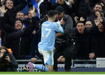 VIDEO/ Foden gjunjëzon ‘Djajtë e Kuq’, derbi i Manchesterit i takon Cityt